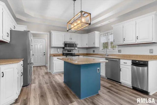 $520,000 | 2315 Chesapeake Landing, Springfield, IL 62712