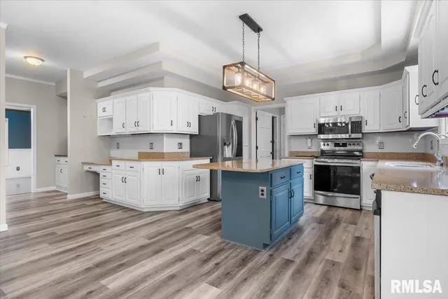 $520,000 | 2315 Chesapeake Landing, Springfield, IL 62712