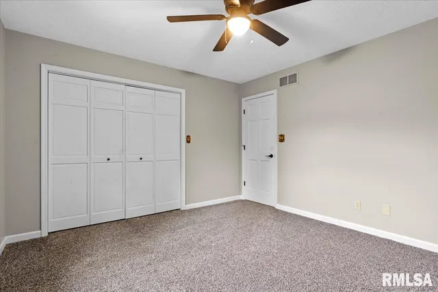 $520,000 | 2315 Chesapeake Landing, Springfield, IL 62712