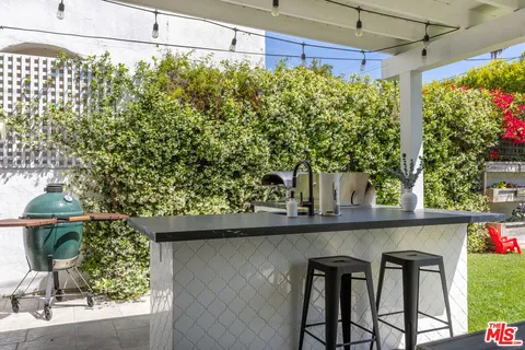 $2,795,000 | Undisclosed Address, Los Angeles, CA 90036