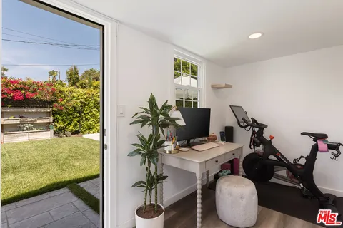 $2,795,000 | Undisclosed Address, Los Angeles, CA 90036