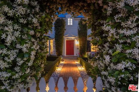 $2,795,000 | Undisclosed Address, Los Angeles, CA 90036