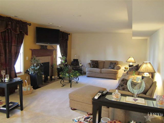 2101 Plateau Point Fort Wayne, IN 46808 - Photo 4 of 16