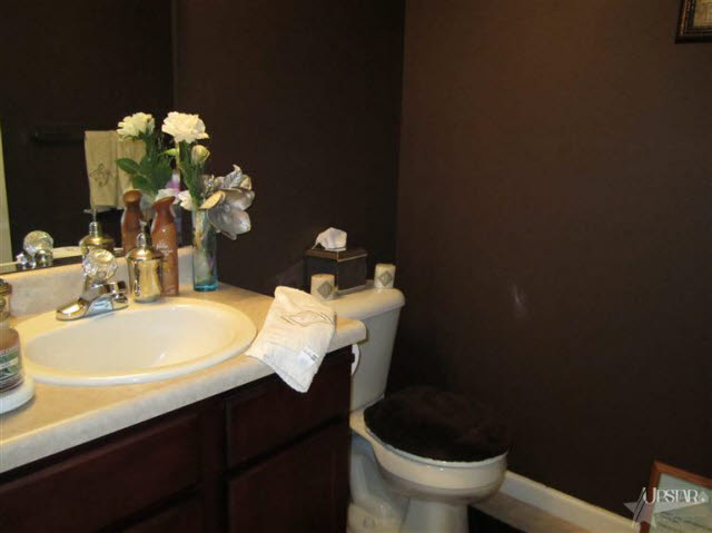 2101 Plateau Point Fort Wayne, IN 46808 - Photo 8 of 16