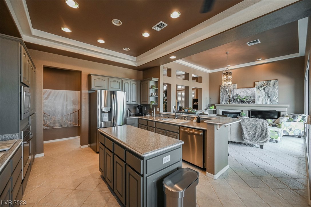 2240 Sun Cliffs Street Las Vegas, NV 89134 - Photo 21 of 68