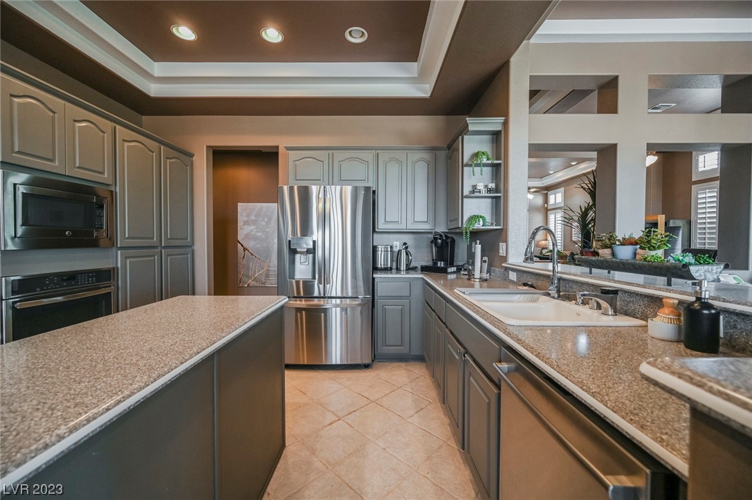 2240 Sun Cliffs Street Las Vegas, NV 89134 - Photo 22 of 68