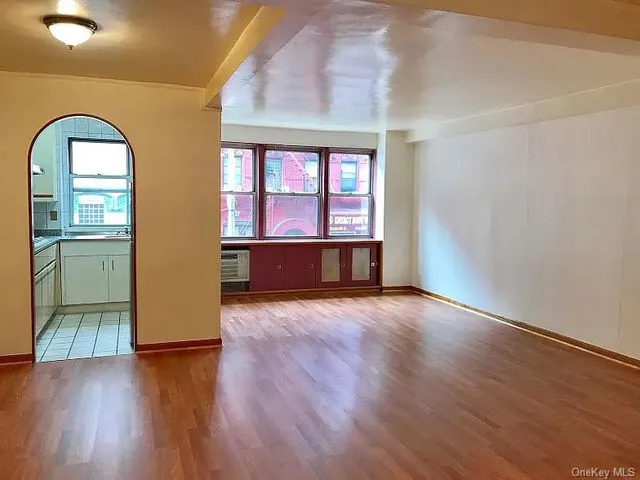 $2,800 | 50 Bayard Street | Chinatown