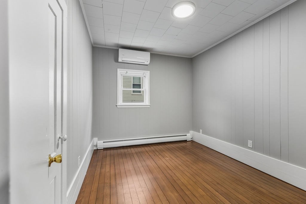 271 Mulberry Street Fall River, MA 02721 - Photo 18 of 29