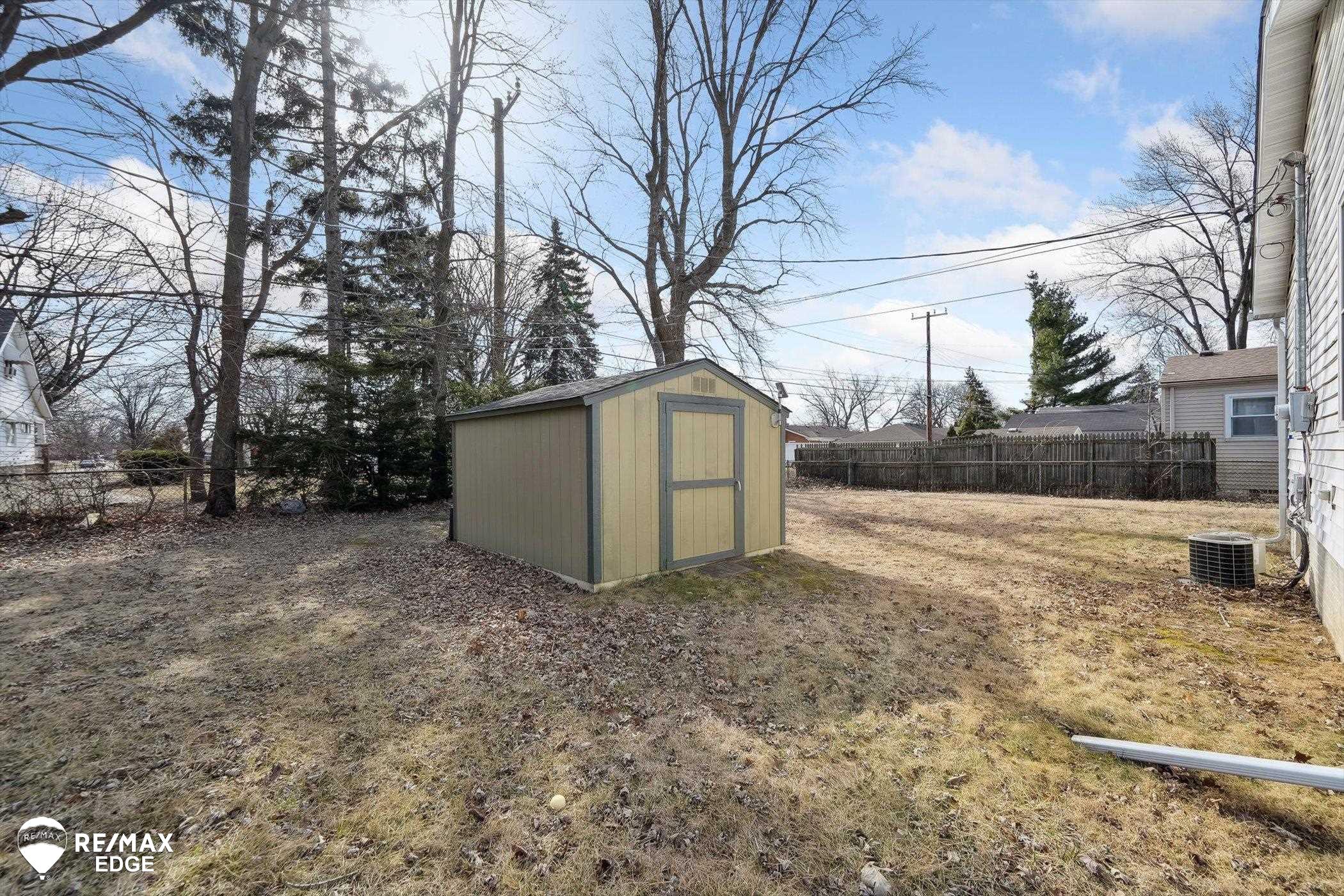 17964 Reed Street Melvindale, MI 48122 - Photo 6 of 41