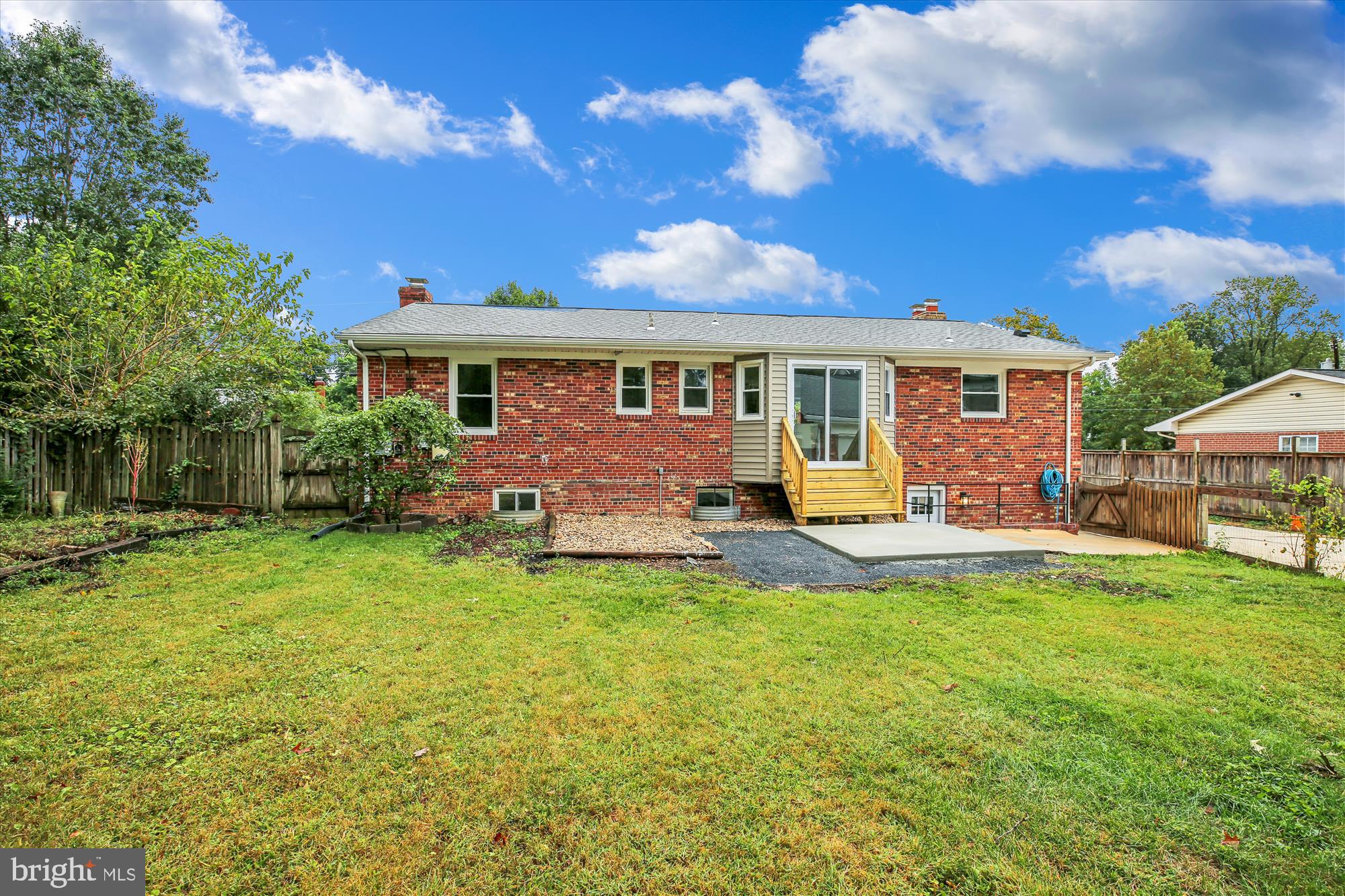 11502 Nairn Road Silver Spring, MD 20902 - Photo 38 of 43 a view of a house with a backyard