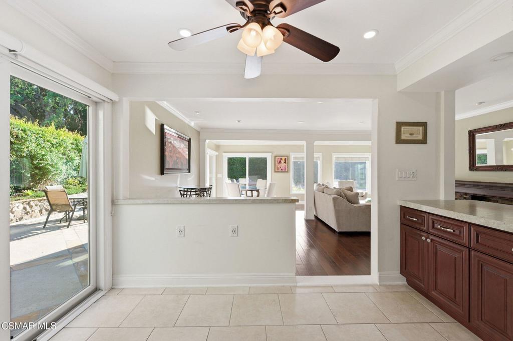 939 Ranch House Road Westlake Village, CA 91361 - Photo 17 of 57