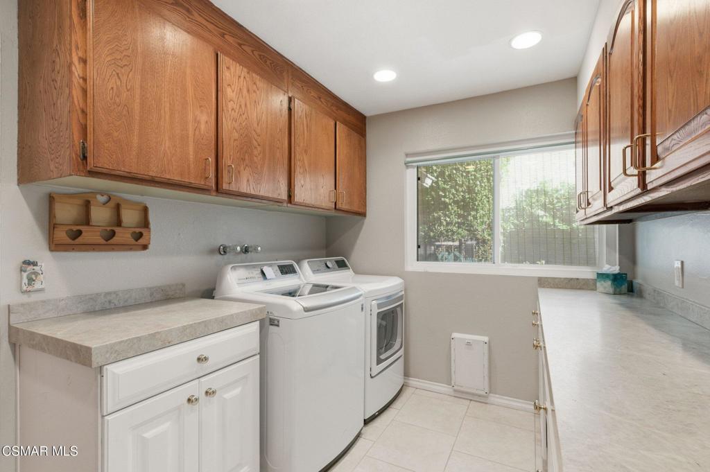 939 Ranch House Road Westlake Village, CA 91361 - Photo 20 of 57