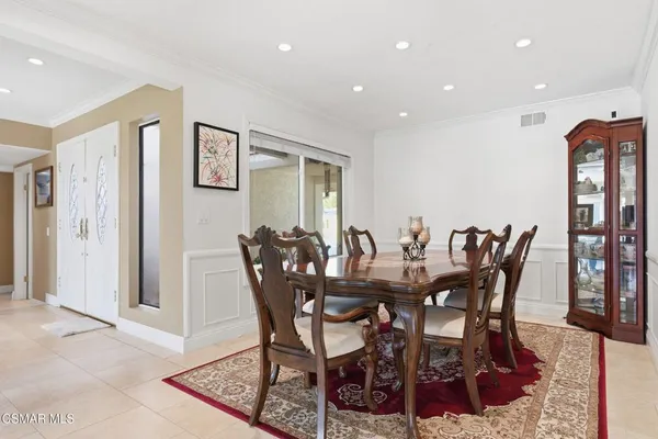 $2,149,000 | 939 Ranch House Road, Westlake Village, CA 91361