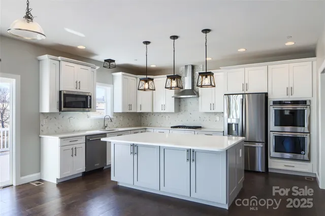 $1,061,237 | 14 Pinnacle Way, Unit HAWTHORNE, York, SC 29745