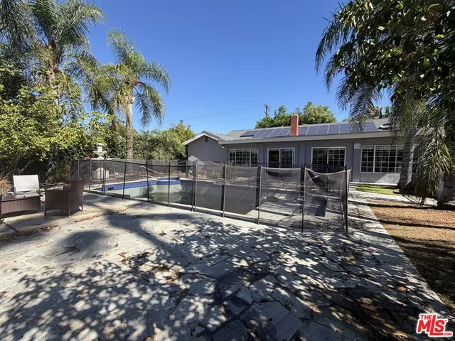 a view of outdoor space