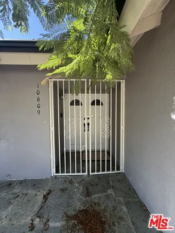 $5,500 | 10609 Reseda Boulevard, Porter Ranch, CA 91326