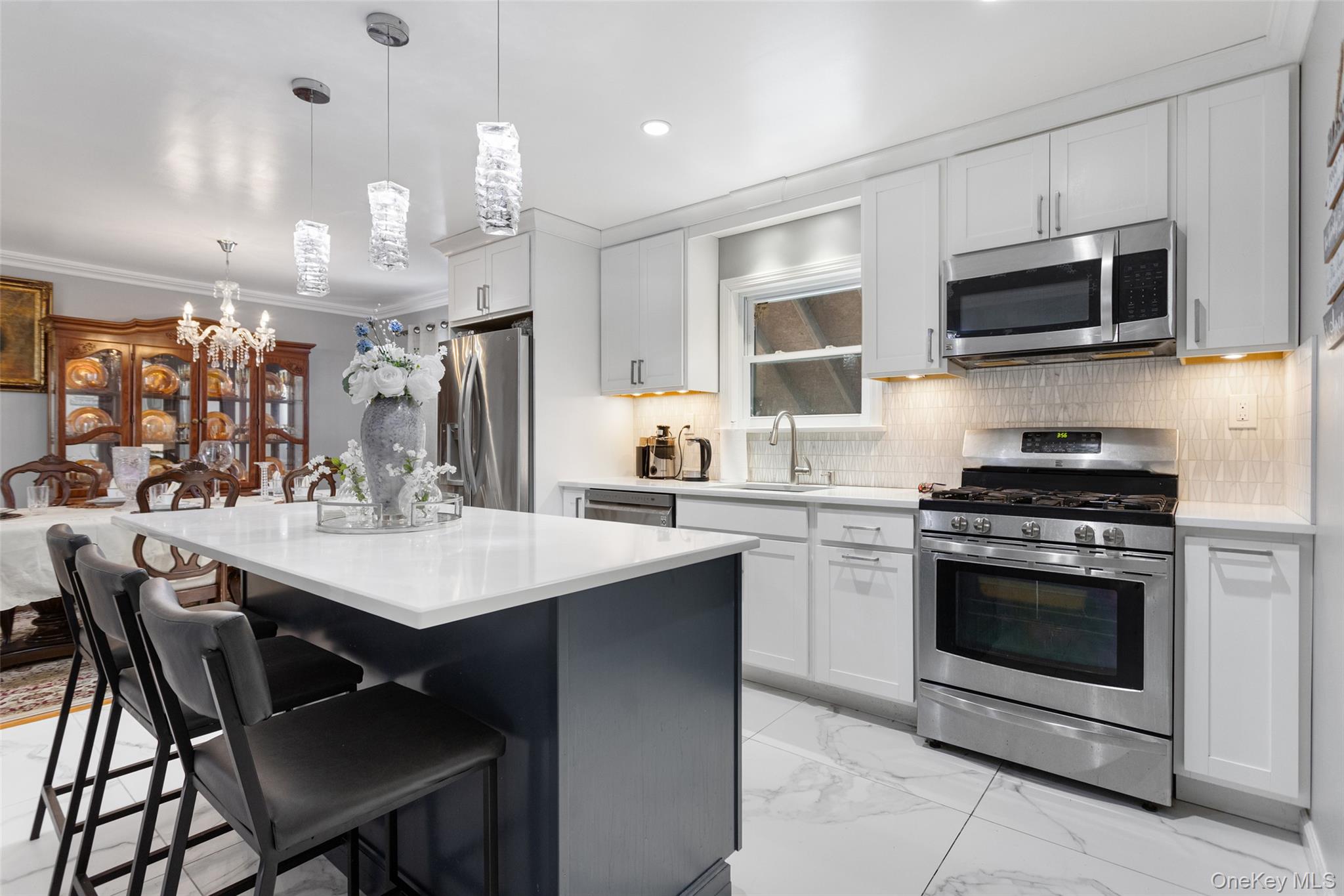 6 Merrick Lane Spring Valley, NY 10977 - Photo 11 of 31