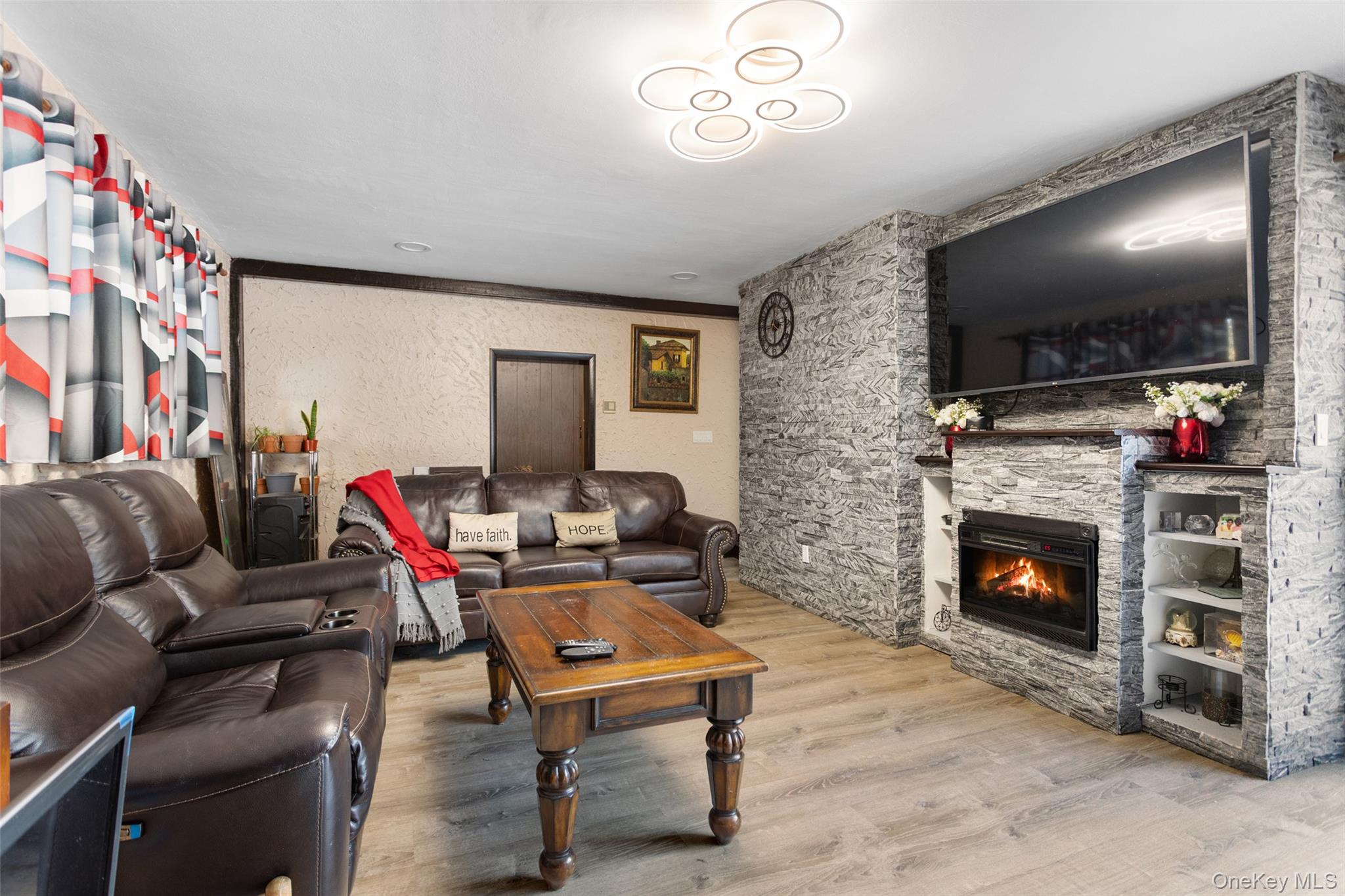 6 Merrick Lane Spring Valley, NY 10977 - Photo 17 of 31