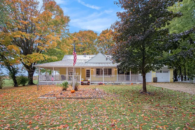 $299,900 | 13355 Kenowa Avenue Northwest, Grand Rapids, MI 49534