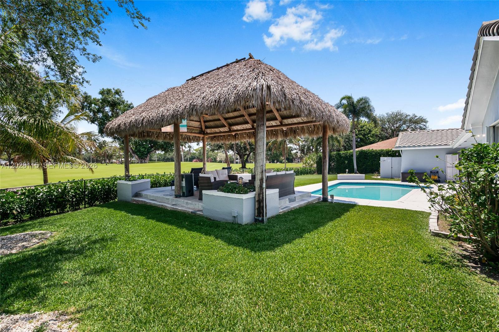 9800 Weathervane Manor Plantation, FL 33324 - Photo 4 of 58