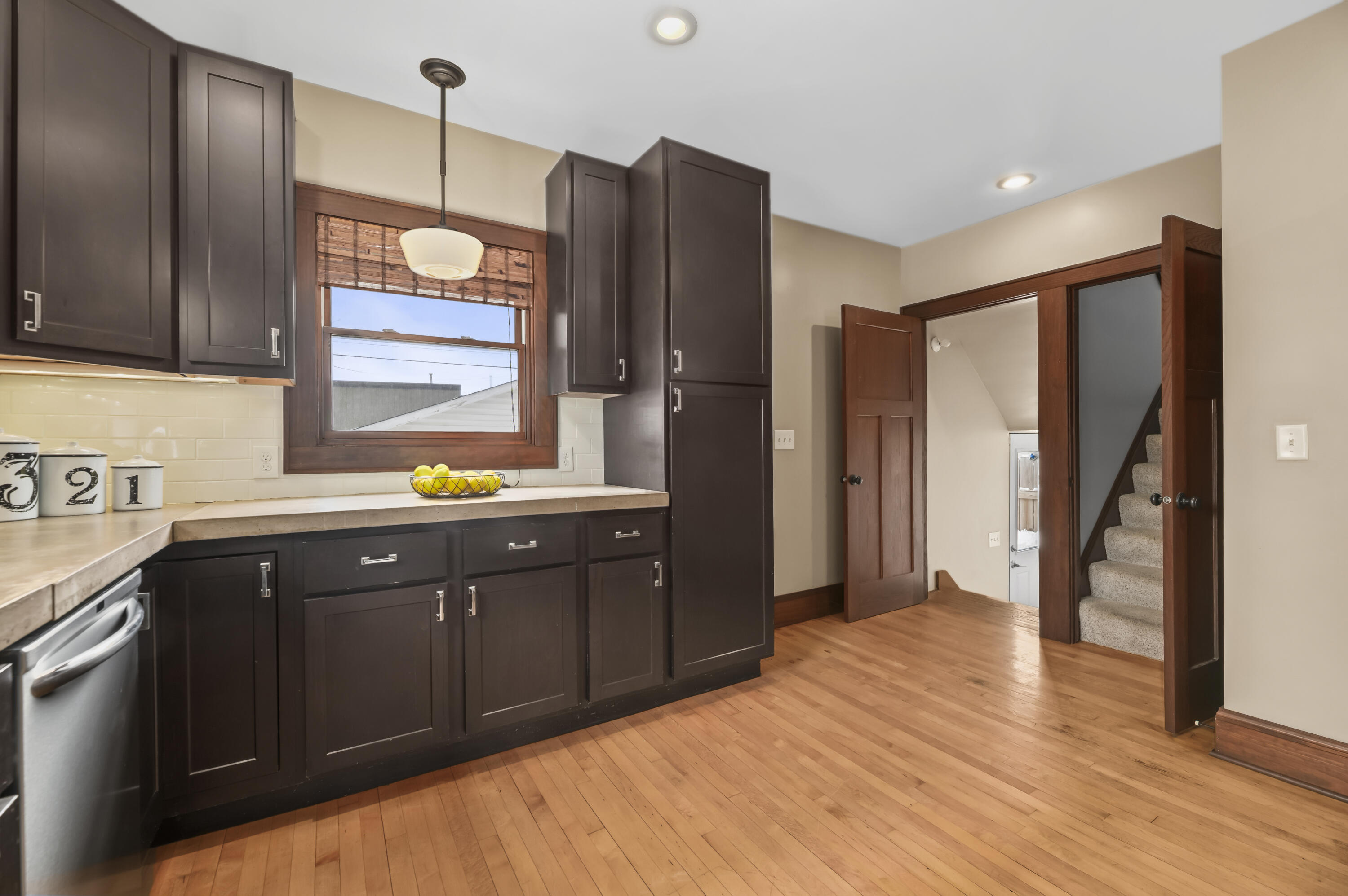 2735 South Greeley Street Milwaukee, WI 53207 - Photo 14 of 37 to stairs & back entrance