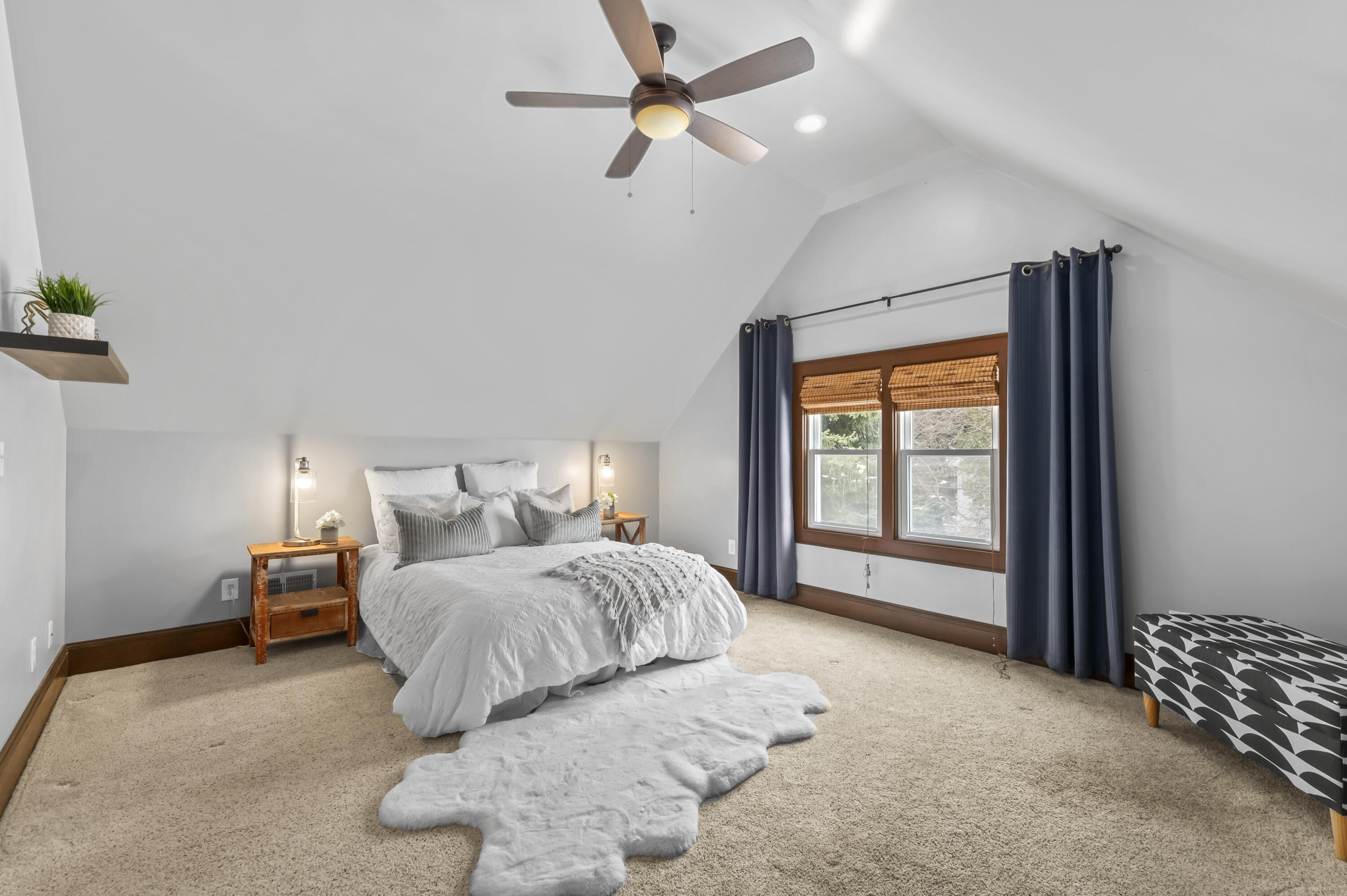 2735 South Greeley Street Milwaukee, WI 53207 - Photo 26 of 37 Primary Bedroom