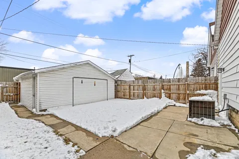 $425,000 | 2735 South Greeley Street, Milwaukee, WI 53207