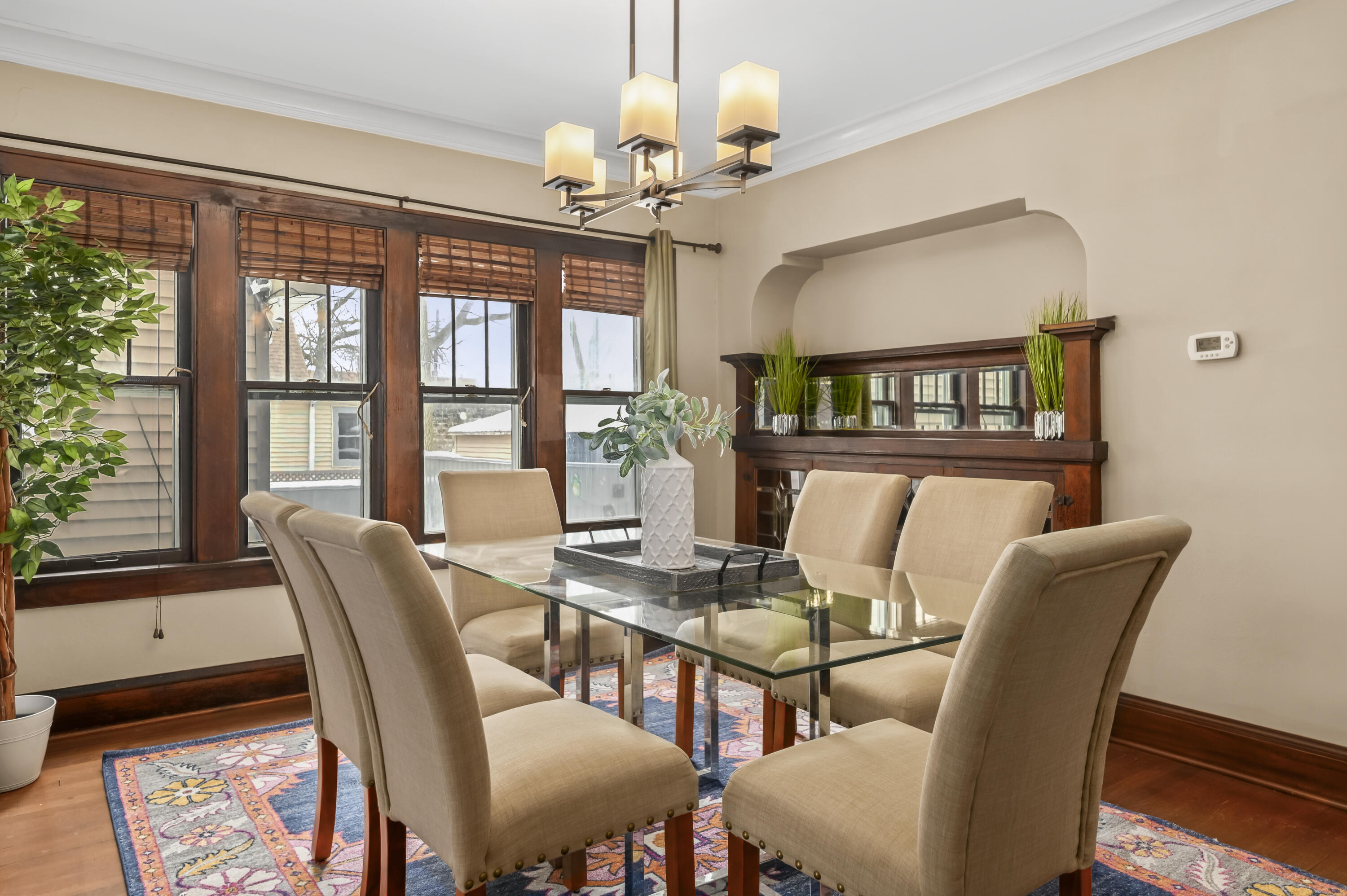 2735 South Greeley Street Milwaukee, WI 53207 - Photo 8 of 37 Dining Room