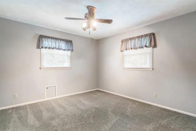 $750,000 | 14415 Highway 13, North Manchester, IN 46962