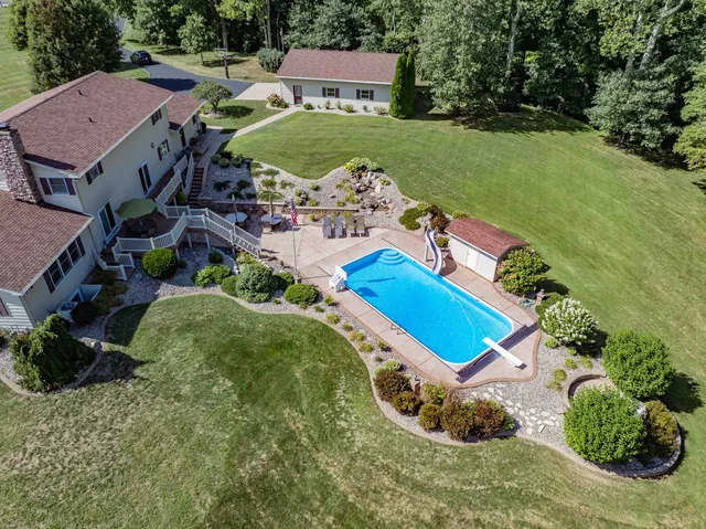 $750,000 | 14415 Highway 13, North Manchester, IN 46962