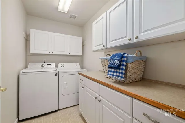 $624,999 | 725 North Eagle Road, Eagle, ID 83616