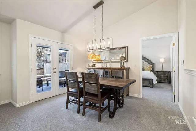 $624,999 | 725 North Eagle Road, Eagle, ID 83616