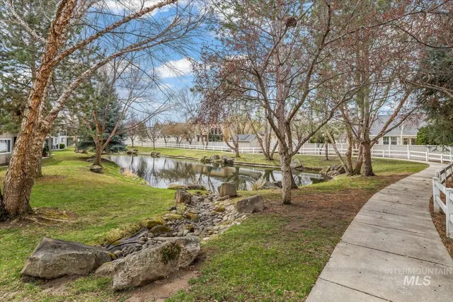 $624,999 | 725 North Eagle Road, Eagle, ID 83616