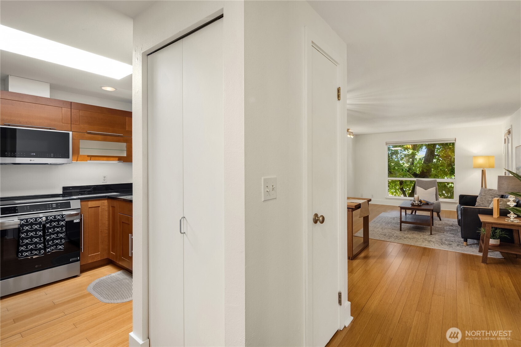 7323 Sand Point Way Northeast, Unit 312 Seattle, WA 98115 - Photo 2 of 21 Gallery Image 2