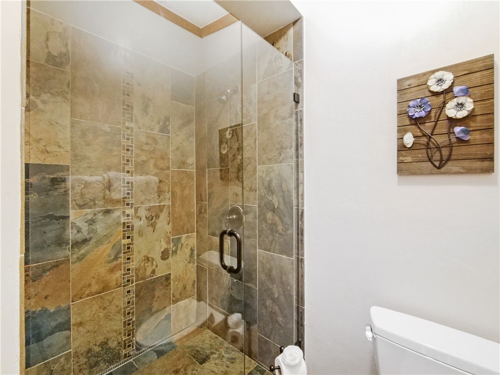 530 Tennis Club Road, Unit 1330 Keystone, CO 80435 - Photo 28 of 35 Main Bathroom Shower