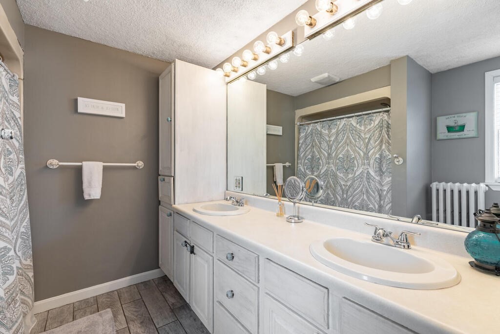 6 Spring Avenue Wakefield, MA 01880 - Photo 11 of 24 Gallery Image 11