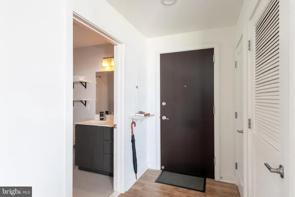 $2,600 | 460 New York Avenue Northwest, Unit 803, Washington, DC 20001
