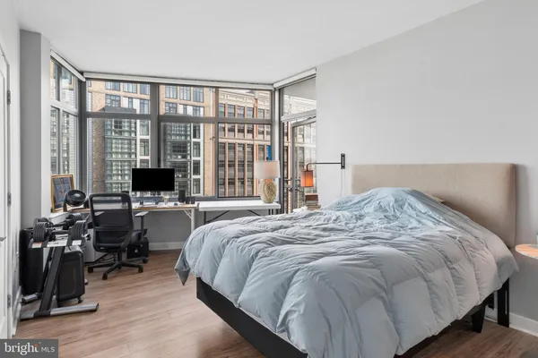 $2,600 | 460 New York Avenue Northwest, Unit 803, Washington, DC 20001