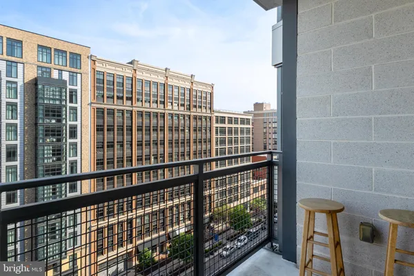 $2,600 | 460 New York Avenue Northwest, Unit 803, Washington, DC 20001