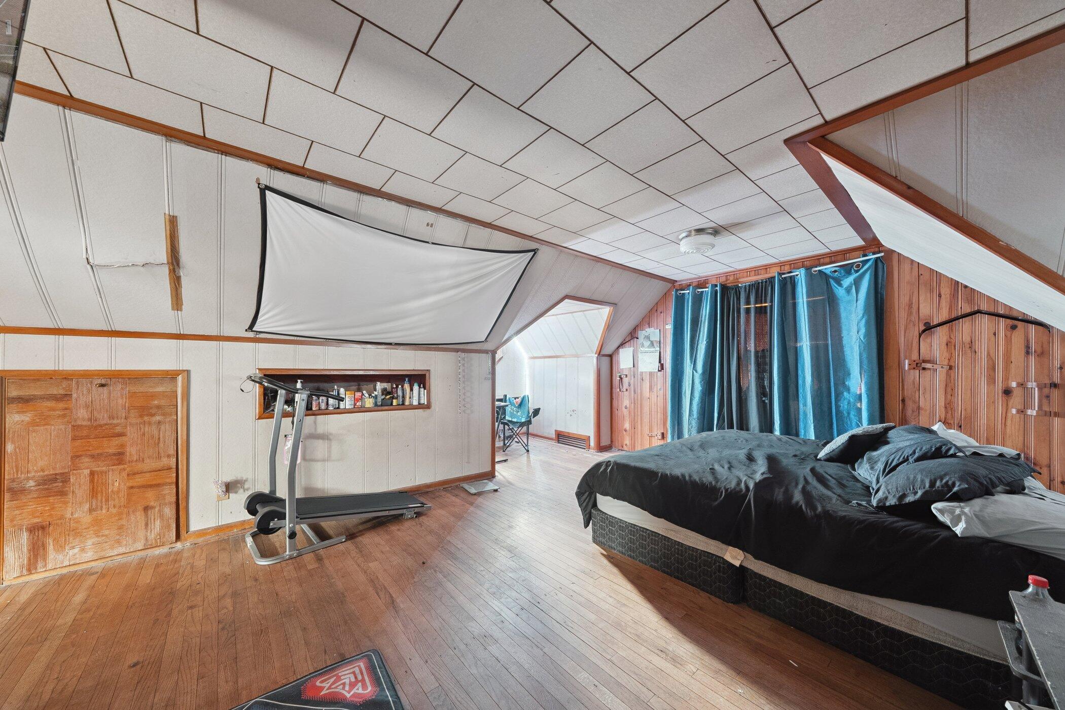 17360 Mansfield Street Detroit, MI 48235 - Photo 15 of 22 17360-Mansfield-St-Detroit-MI-4823-Windo