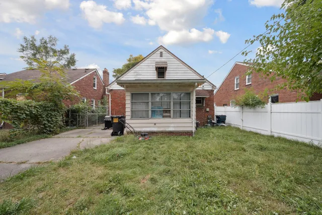 $110,000 | 17360 Mansfield Street, Detroit, MI 48235