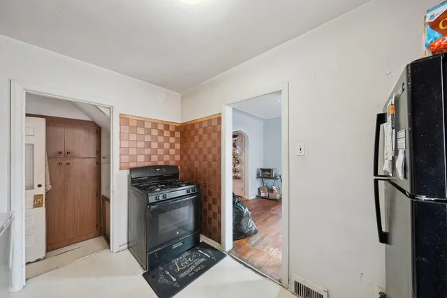 $110,000 | 17360 Mansfield Street, Detroit, MI 48235