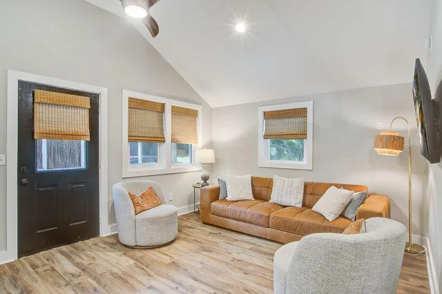 $999,000 | 112 West Huron Avenue, Folly Beach, SC 29439