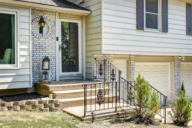 $320,000 | 3625 North Walnut Street, Kansas City, MO 64116