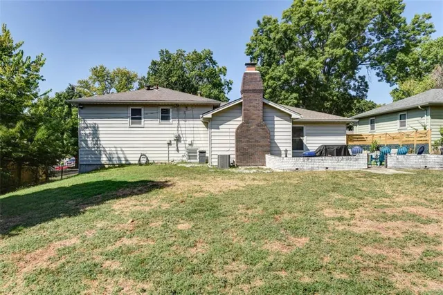 $320,000 | 3625 North Walnut Street, Kansas City, MO 64116