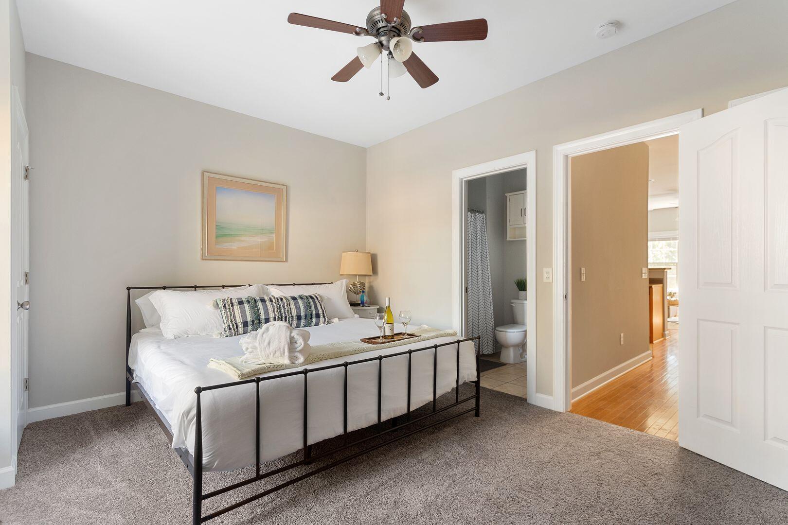 979 Bay Tree Circle, Unit 203 Mount Pleasant, SC 29464 - Photo 6 of 14 First Floor Bedroom