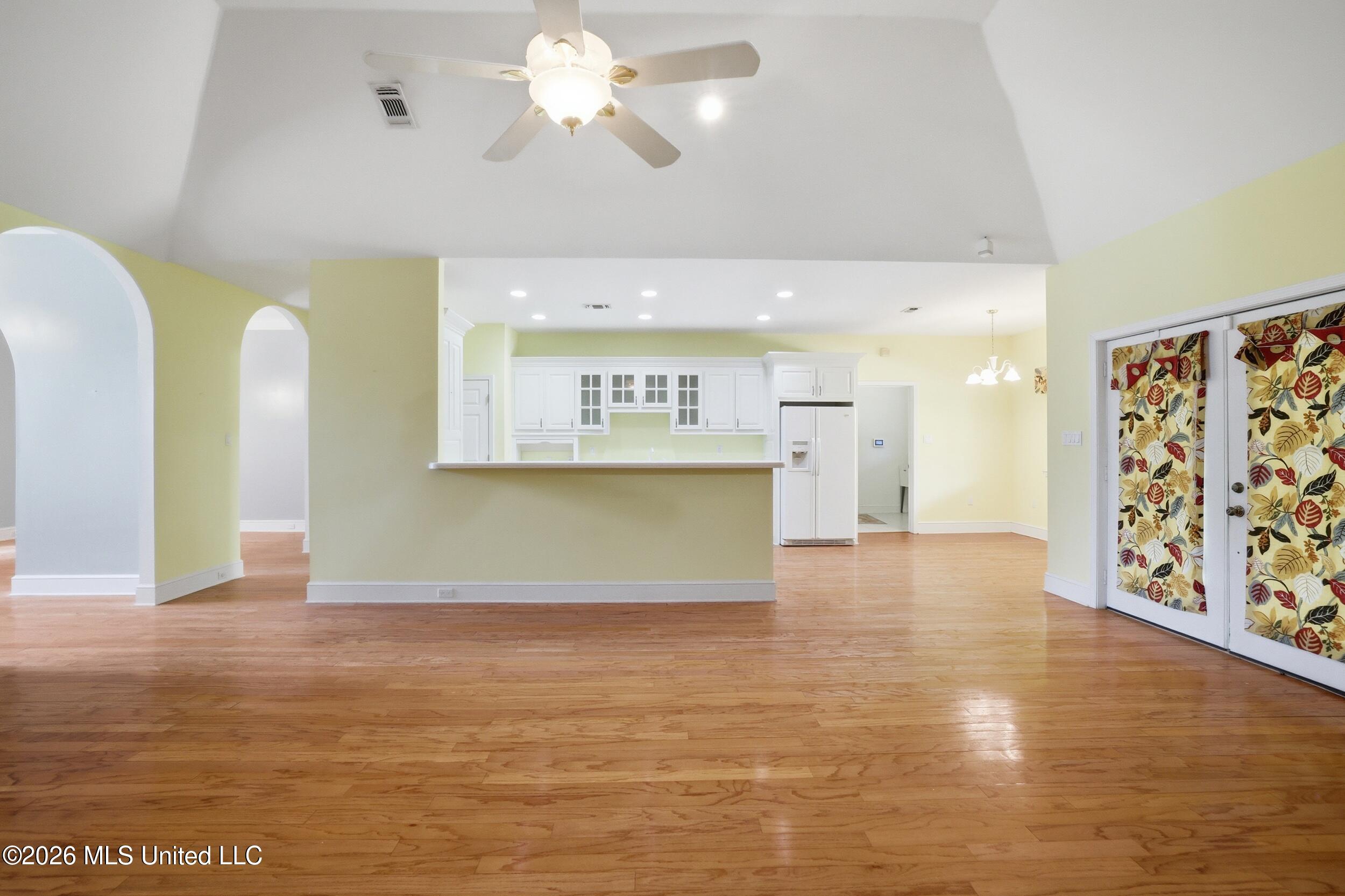5499 Whetstone Road D'Iberville, MS 39540 - Photo 19 of 81 19_r6__9399