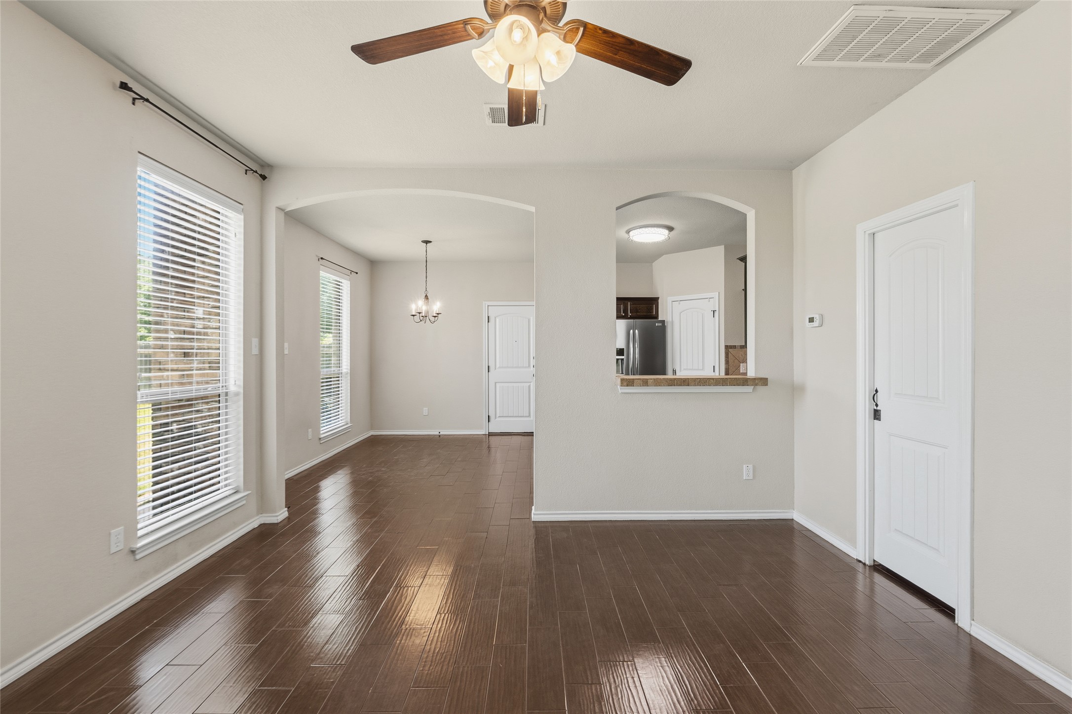 142 Sierra Rose Loop Georgetown, TX 78626 - Photo 6 of 40