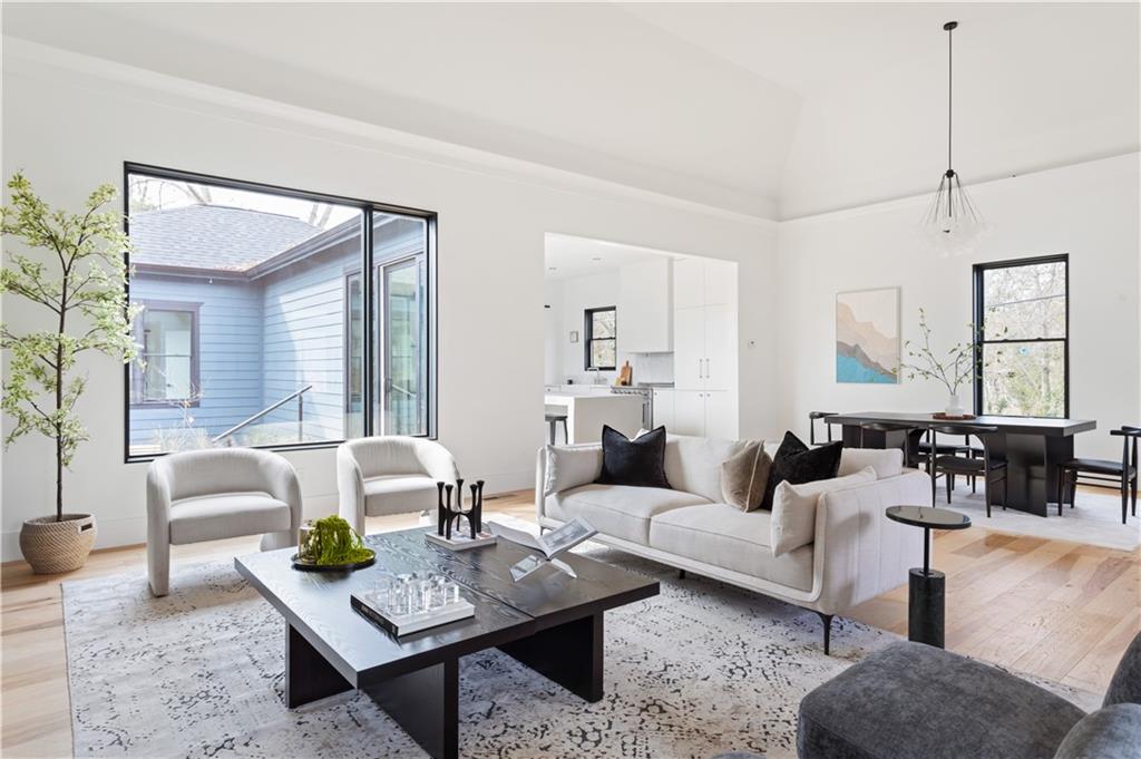 1062 Peeples Street Southwest Atlanta, GA 30310 - Photo 7 of 45