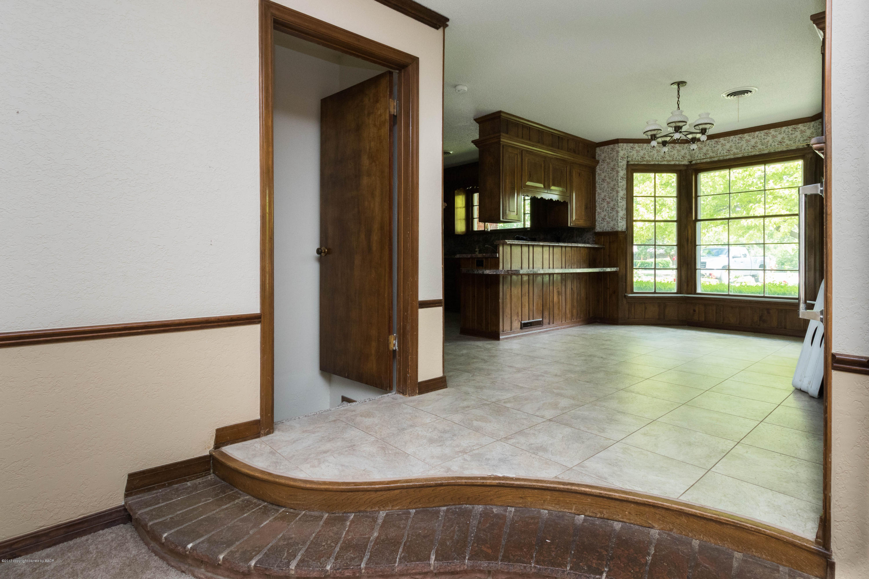 4223 Arden Road Amarillo, TX 79110 - Photo 9 of 39 Dining